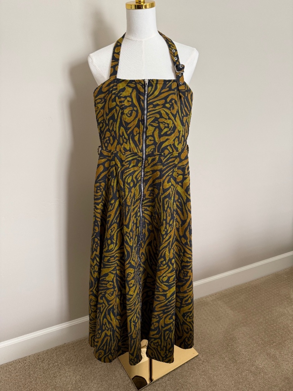 Nicholas Dress - Picture 1 of 5